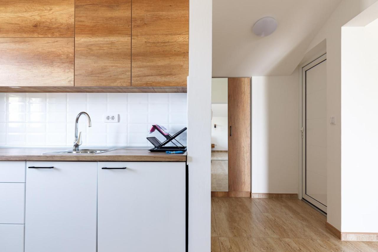 Apartmani Porto 골루바츠 외부 사진