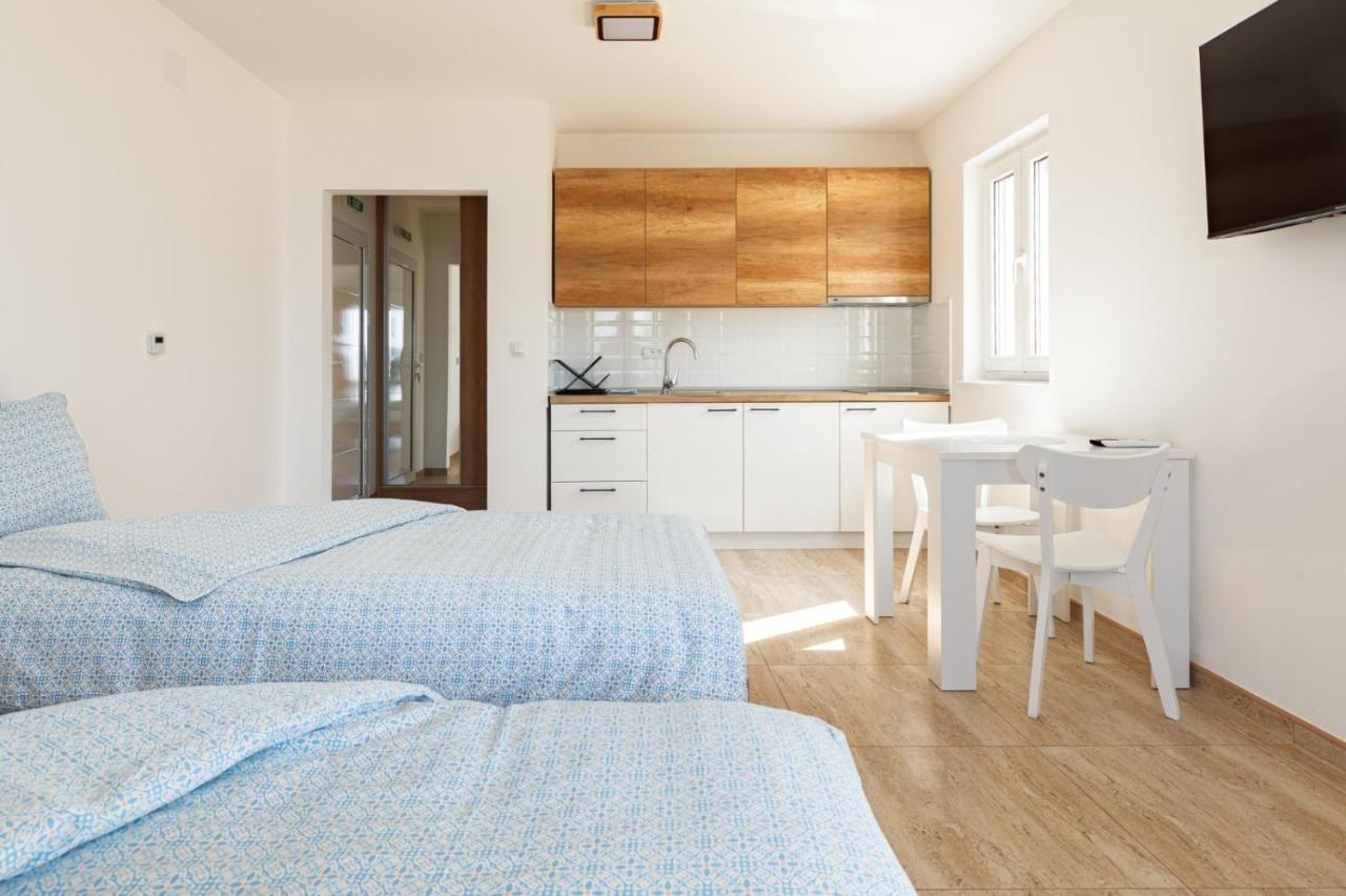 Apartmani Porto 골루바츠 외부 사진