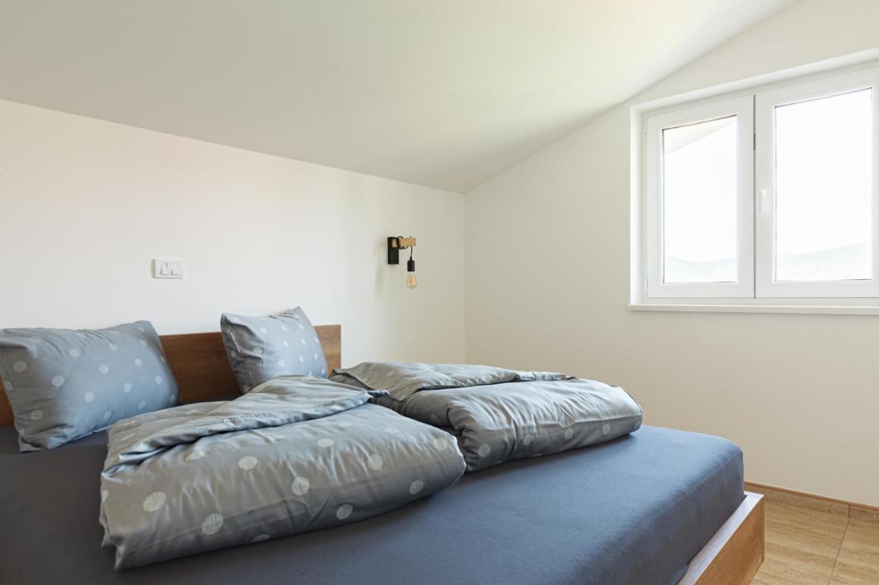Apartmani Porto 골루바츠 외부 사진
